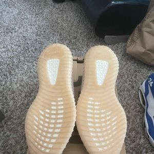 Yeezy 350 Synth